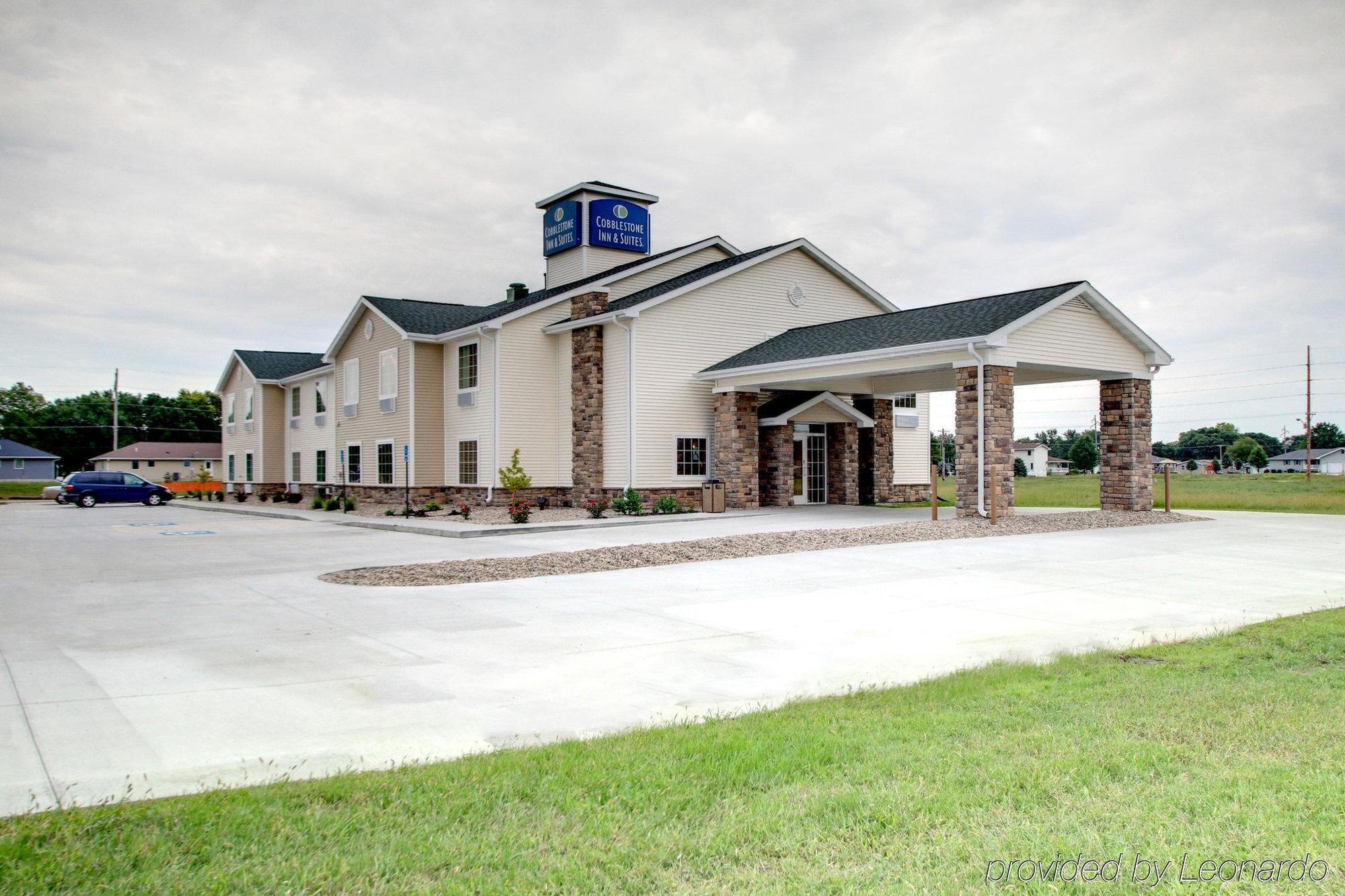 Cobblestone Inn & Suites - Schuyler Exteriér fotografie