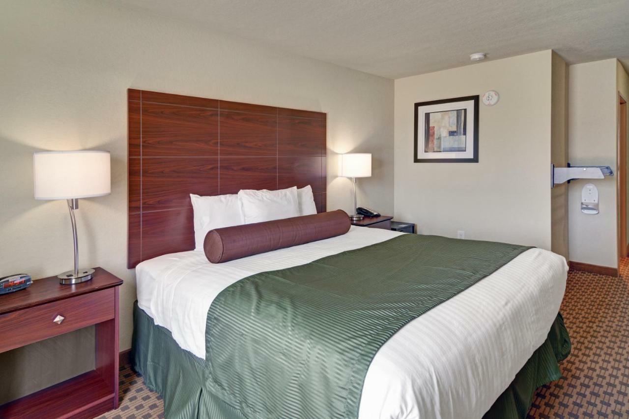 Cobblestone Inn & Suites - Schuyler Exteriér fotografie